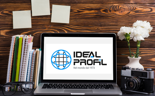 Idealprofil - BRAND IDENTITY e WEB SITE